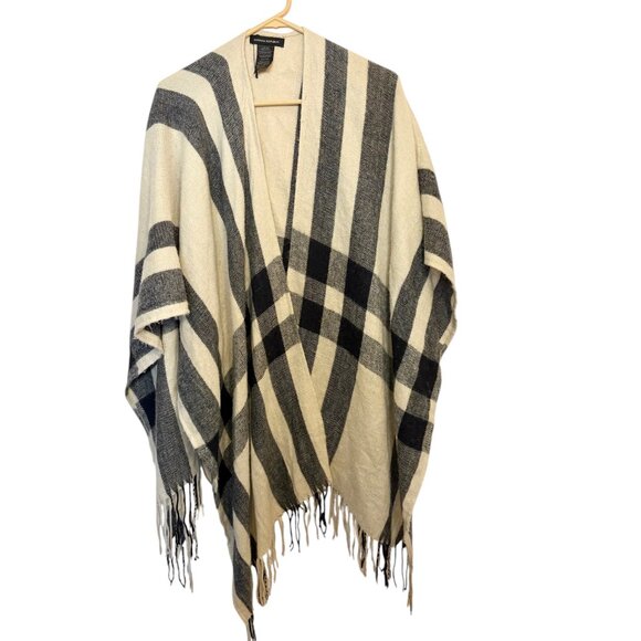 Banana Republic Plaid Fringe Open Front Poncho Wrap Black/Cream/Beige One Size - Picture 7 of 9